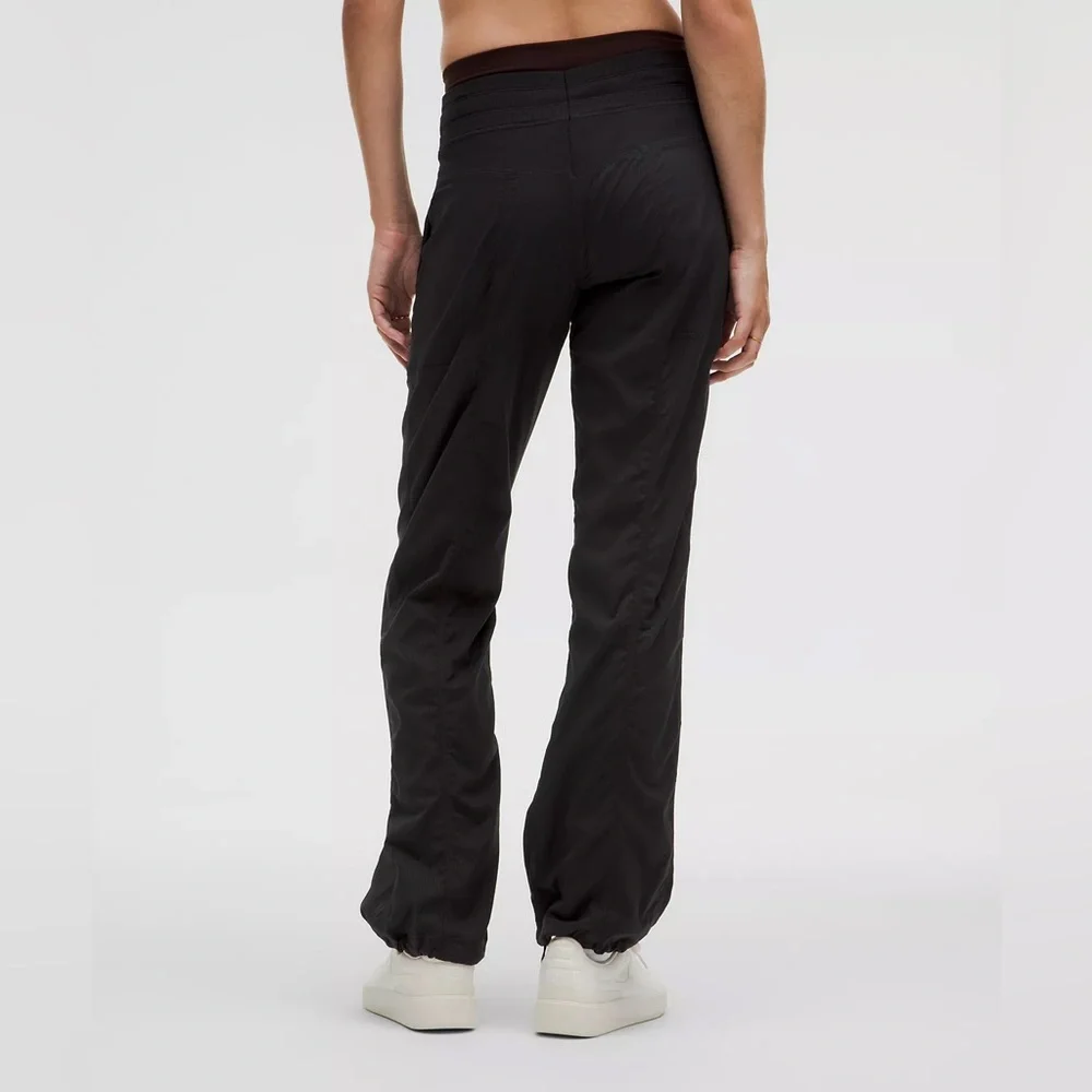 NWT LULULEMON Dance Studio Mid-Rise PantTall Black Size 4 5959 - Picture 4 of 14